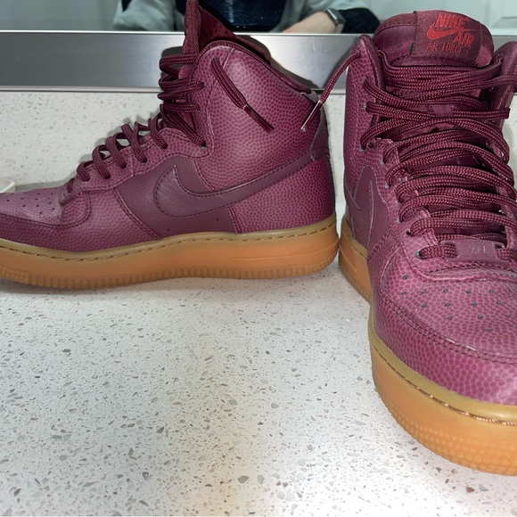 2018 Wmns Air Force 1 High SE 'Night Maroon' - Picture 3 of 6